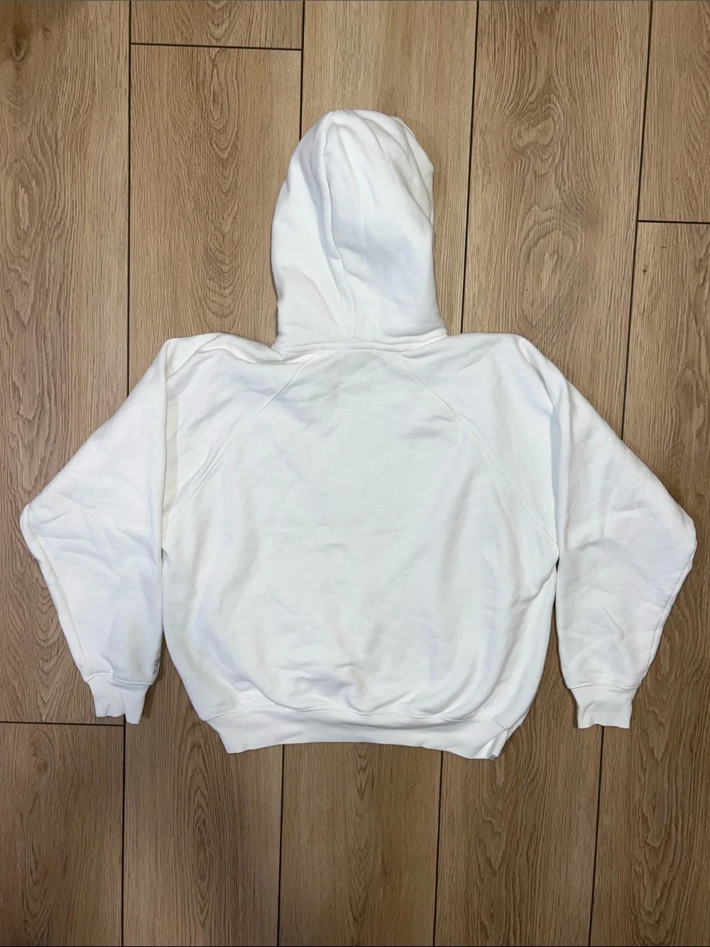 Aritzia TNA Cozy Fleece Hoodie in White - Picture 7 of 10